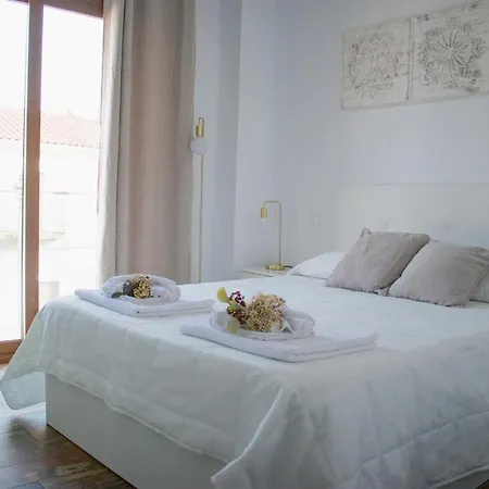 Cerezo Apartment *