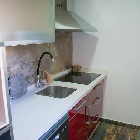 Cerezo Apartment *
